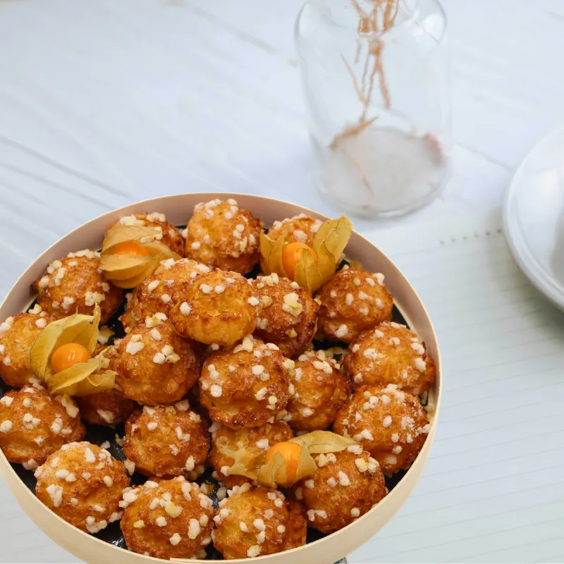 Box 20 Chouquettes